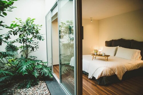 This house is a 4 bedroom(s), 4.5 bathrooms, located in Ciudad de México, Ciudad de México.