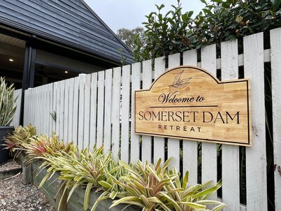 Somerset Dam Retreat - Relax & unwind. Sleeps 10