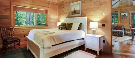 3 bedrooms, free WiFi, bed sheets, wheelchair access