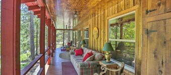 Vintage Pines Cabin- A Northern California Retreat!