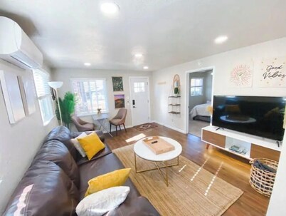 Cute Home with fully fenced yard Hot Tub and Fire Pit.