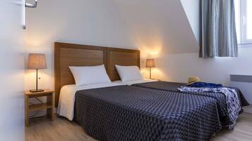 1 bedroom, WiFi, bed sheets