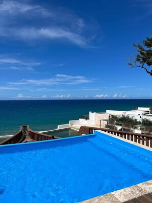 Piscina a l'aire lliure 