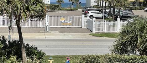 Enceinte de l’hébergement