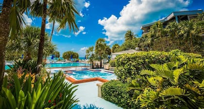 Atlantic Paradise by Avantstay Great Location w/ Balcony, Outdoor Dining & Shared Pool & Hot Tub!