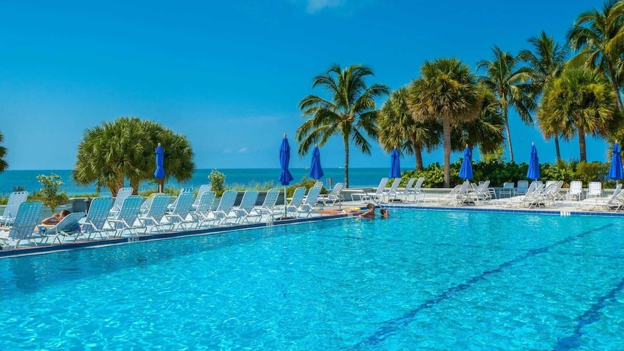 Atlantic Paradise by Avantstay Great Location w/ Balcony, Outdoor Dining & Shared Pool & Hot Tub!