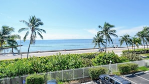 Apartment (2 Bedrooms) | Interior - Brisa Del Mar by Avantstay Communal Pool Gated Community Ocean Front (Key West)