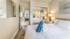 Interior - Conch Adventure by Avantstay Great Location w/ Outdoor Dining, Pool Access Month-long Stays (Key West)
