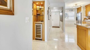 Casa (2 Bedrooms) | Interior