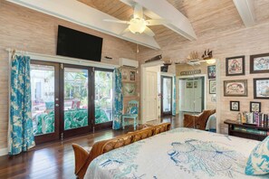 House (1 Bedroom) | Interior - Boat House by Avantstay Character Cottage Central Location w/ Shared Pool Month Long Stays (Key West)