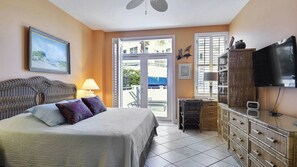 Interior - Sundown Refuge by Avantstay Top Location w/ Patio, Outdoor Dining, Shared Pool Month Long Stays (Key West)