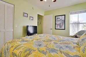 Casa (2 Bedrooms) | 2 habitaciones, tabla de planchar con plancha y ropa de cama 
