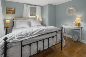 4 Schlafzimmer, Bügeleisen/Bügelbrett, kostenloses WLAN, Bettwäsche