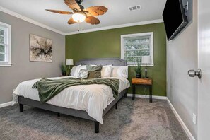 3 habitaciones, tabla de planchar con plancha y wifi gratis 