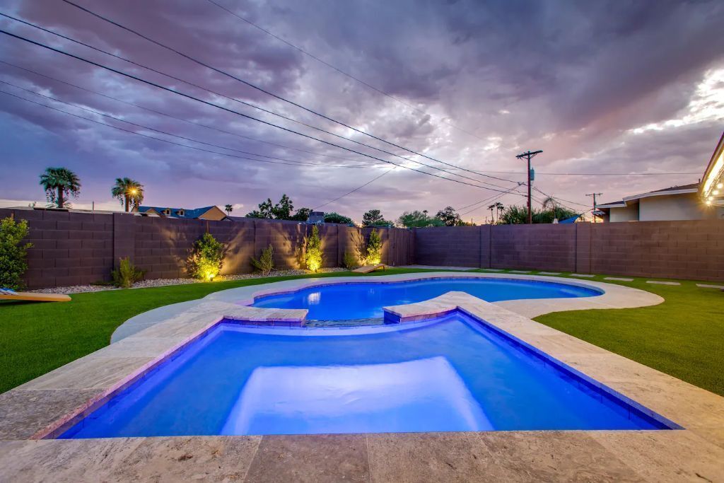 Heated Diving Pool & Spa * Family Home - 10 Minutes to Old Town