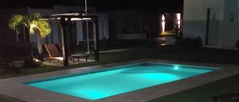 Outdoor pool, a heated pool