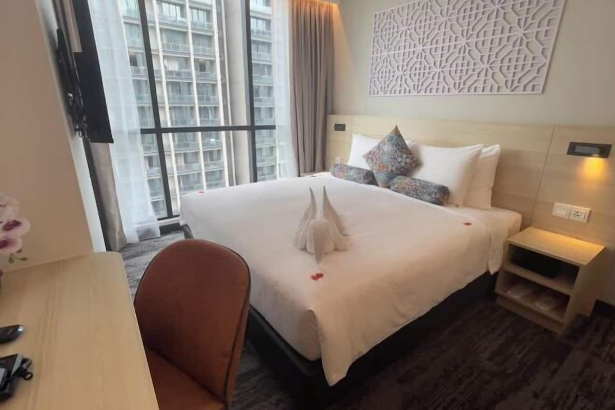 1 chambre, matelas mémoire de forme, minibar