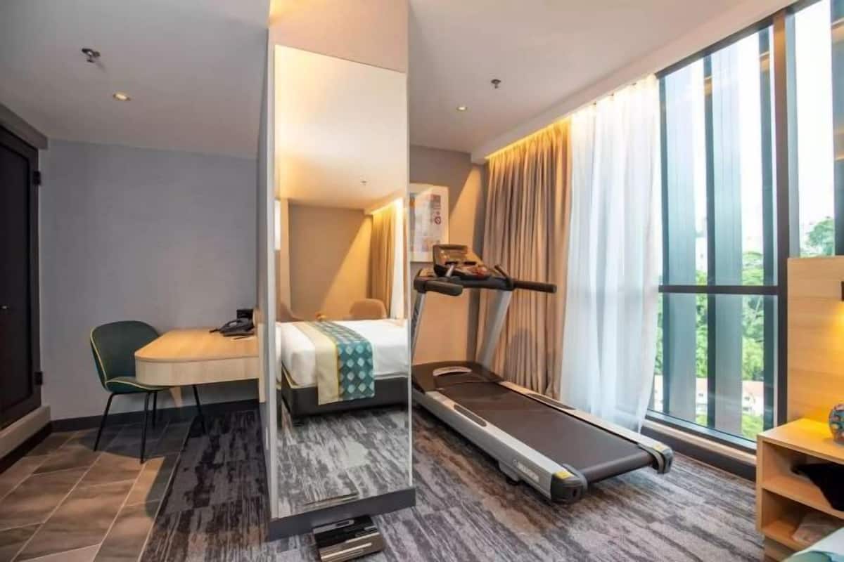 1 chambre, matelas mémoire de forme, minibar