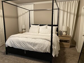 3 bedrooms, travel crib, WiFi, bed sheets