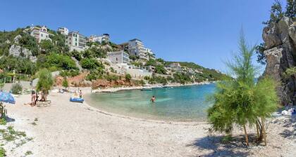 Awesome apartment in Vinisce