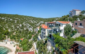 Exterior - 3 bedroom cozy apartment in Vinisce (Vinisce)