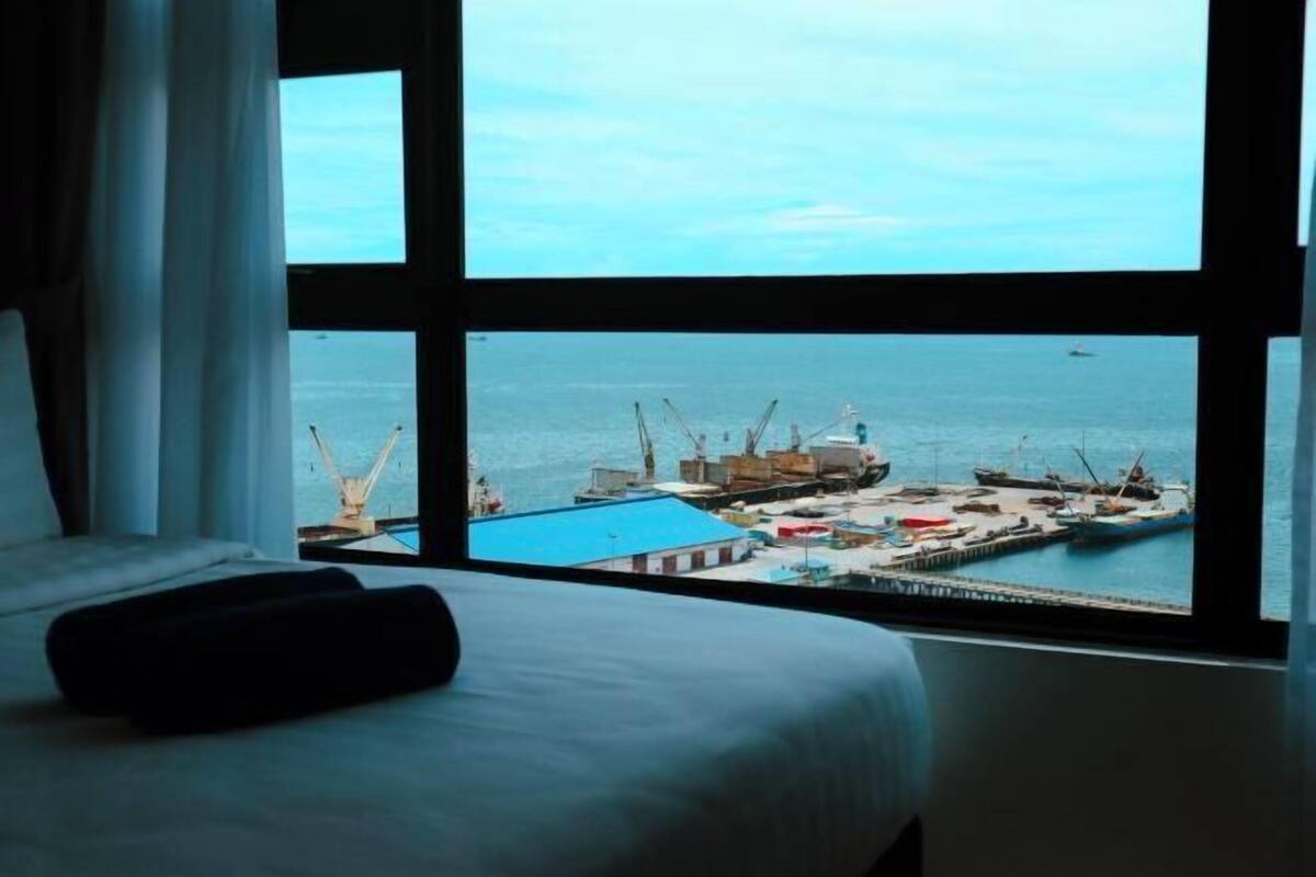 Individuelt dekorert, individuelt innredet og skrivebord