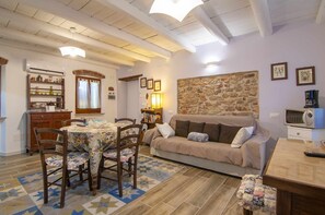 Télévision à écran plat