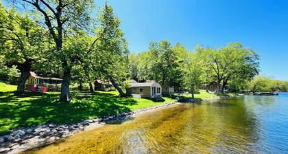 Lakefront Cabin w/ Dock & Kayaks, Peaceful MN Getaway.
Cozy Charm - Cabin 2
