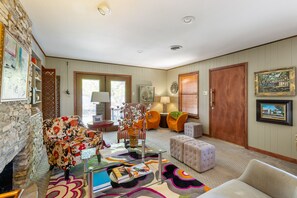 Smart-tv, pejs, bøger