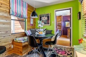 Dining - Hippie Pickle - Charming, eclectic home near everything in Wimberley + Hot tub! (Wimbereley)
