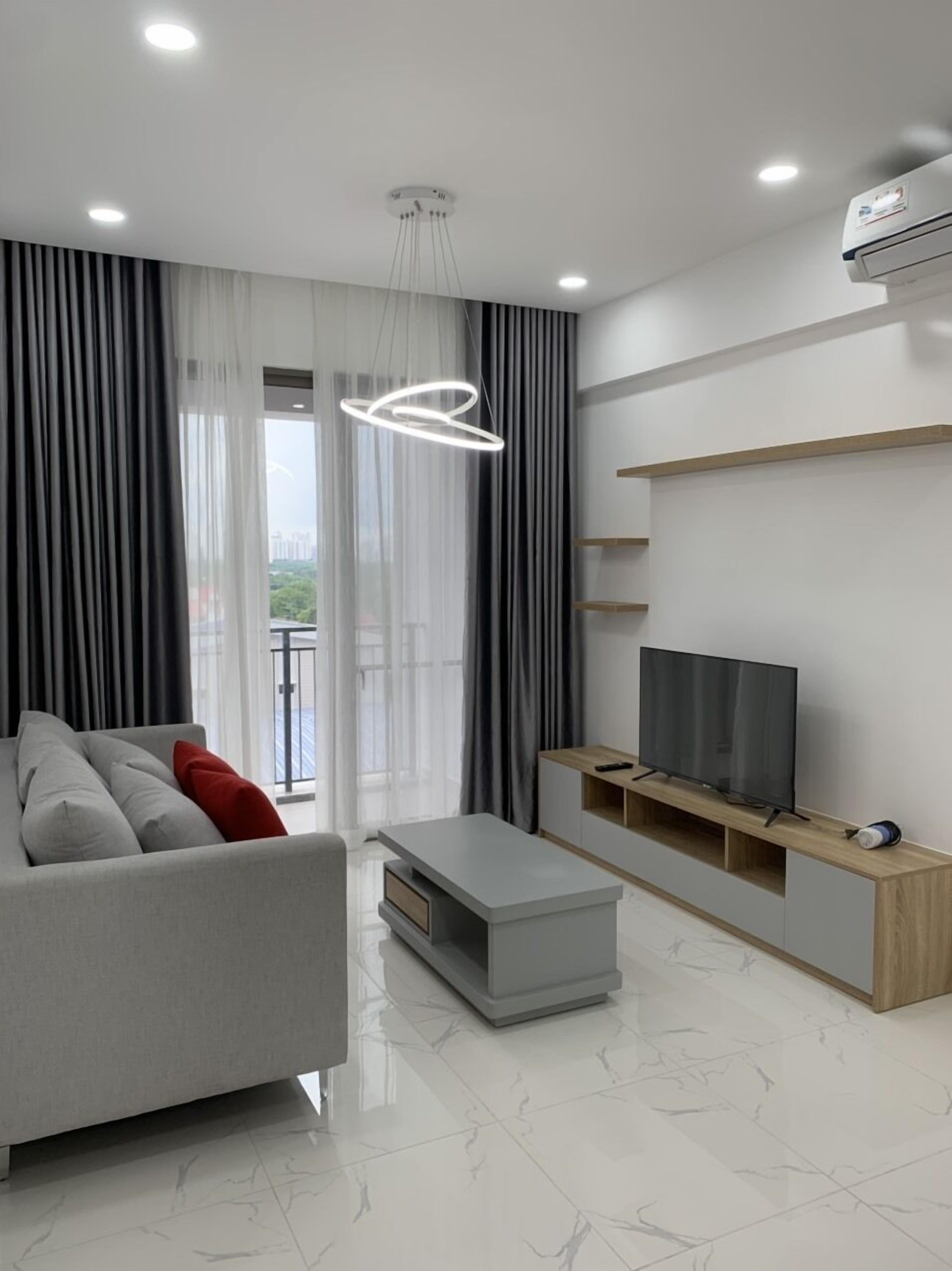 Luxury Apartment | Living area | Smart TV