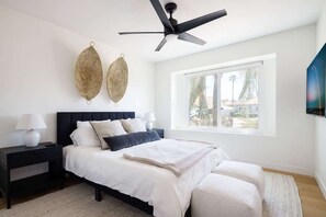 3 bedrooms, iron/ironing board, travel cot, WiFi