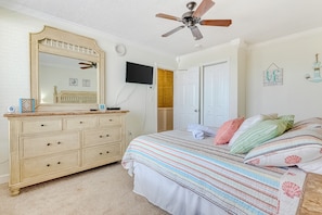 1 habitación, tabla de planchar con plancha, internet y ropa de cama