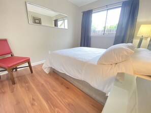 2 室のベッドルーム、WiFi、ベッドシーツ