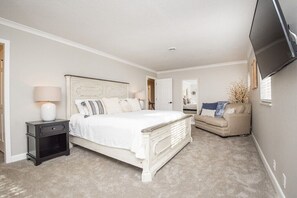 4 Schlafzimmer, Bügeleisen/Bügelbrett, Reisekinderbett, kostenloses WLAN