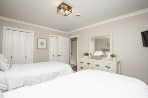 4 bedrooms, iron/ironing board, travel crib, free WiFi