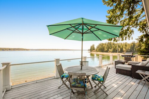 Updated home on the water with 2 decks, amazing views,  & amenities to enjoy