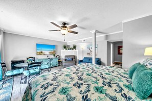 4 chambres, fer et planche à repasser, Wi-Fi gratuit, draps fournis