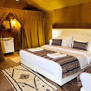 10 Schlafzimmer, Internetzugang, Rollstuhlgeeignet