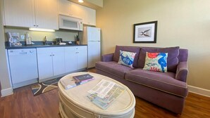 Unclassified image, 4 of 14, button - Harbour House at the Inn Unit 311 by Coastal Vacation Properties (Fort Myers Beach)