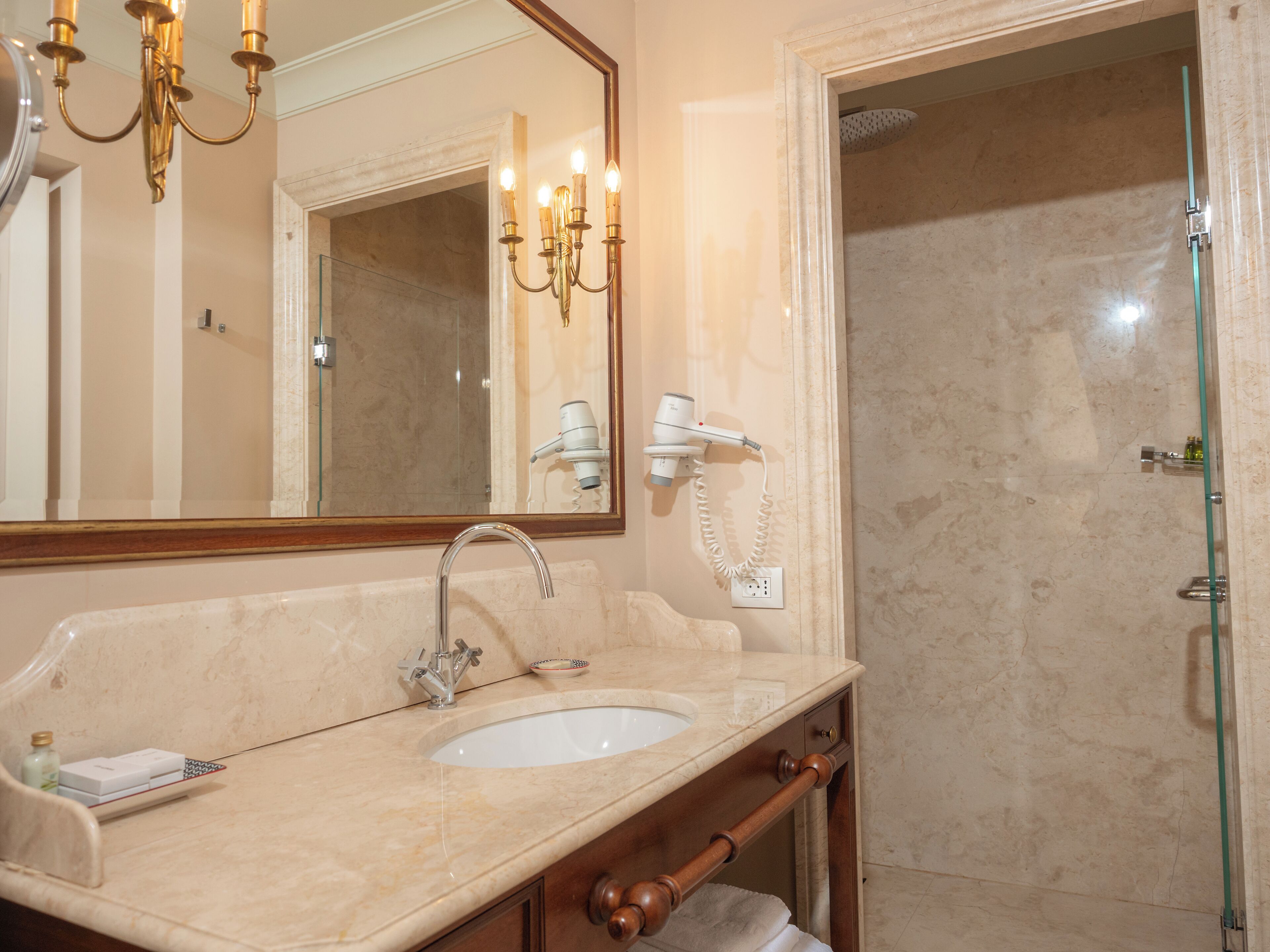 Foto - Ebel Boutique Hotel