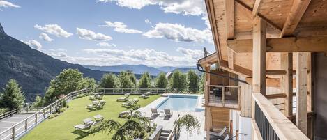 Quang cảnh nhìn từ nơi lưu trú