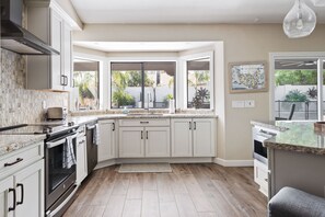 Fridge, microwave, oven, stovetop - Pool, foosball, family fun at Always Summertime! (Scottsdale)
