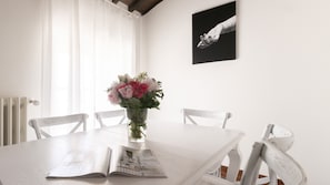 Condo básico | Servicio a la habitación