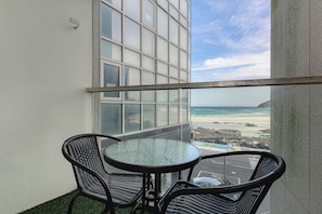 Half Ocean Twin (Provided a cup of Americano per stay) | Terrasse/Patio