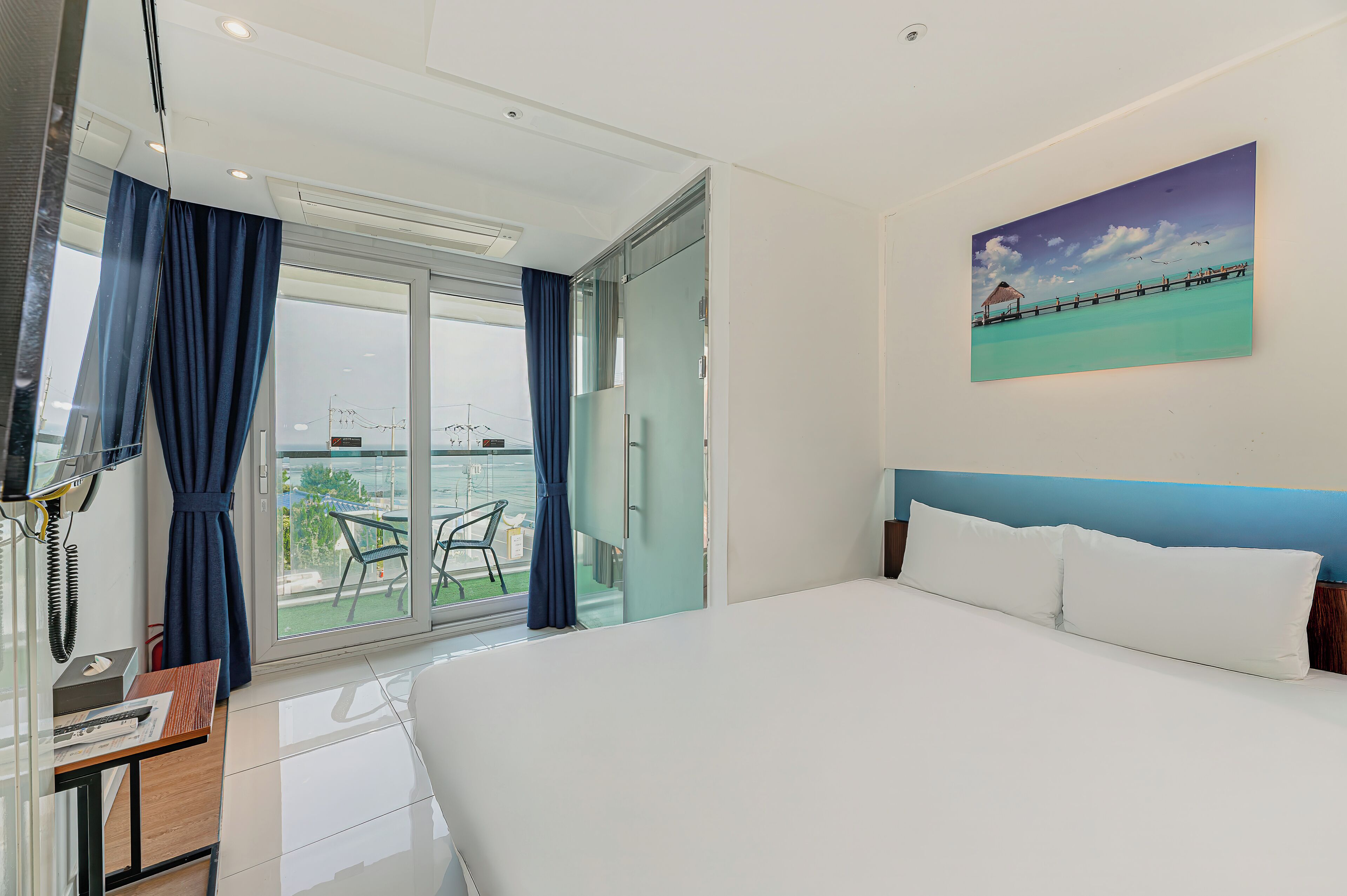 Wifi gratis y ropa de cama 