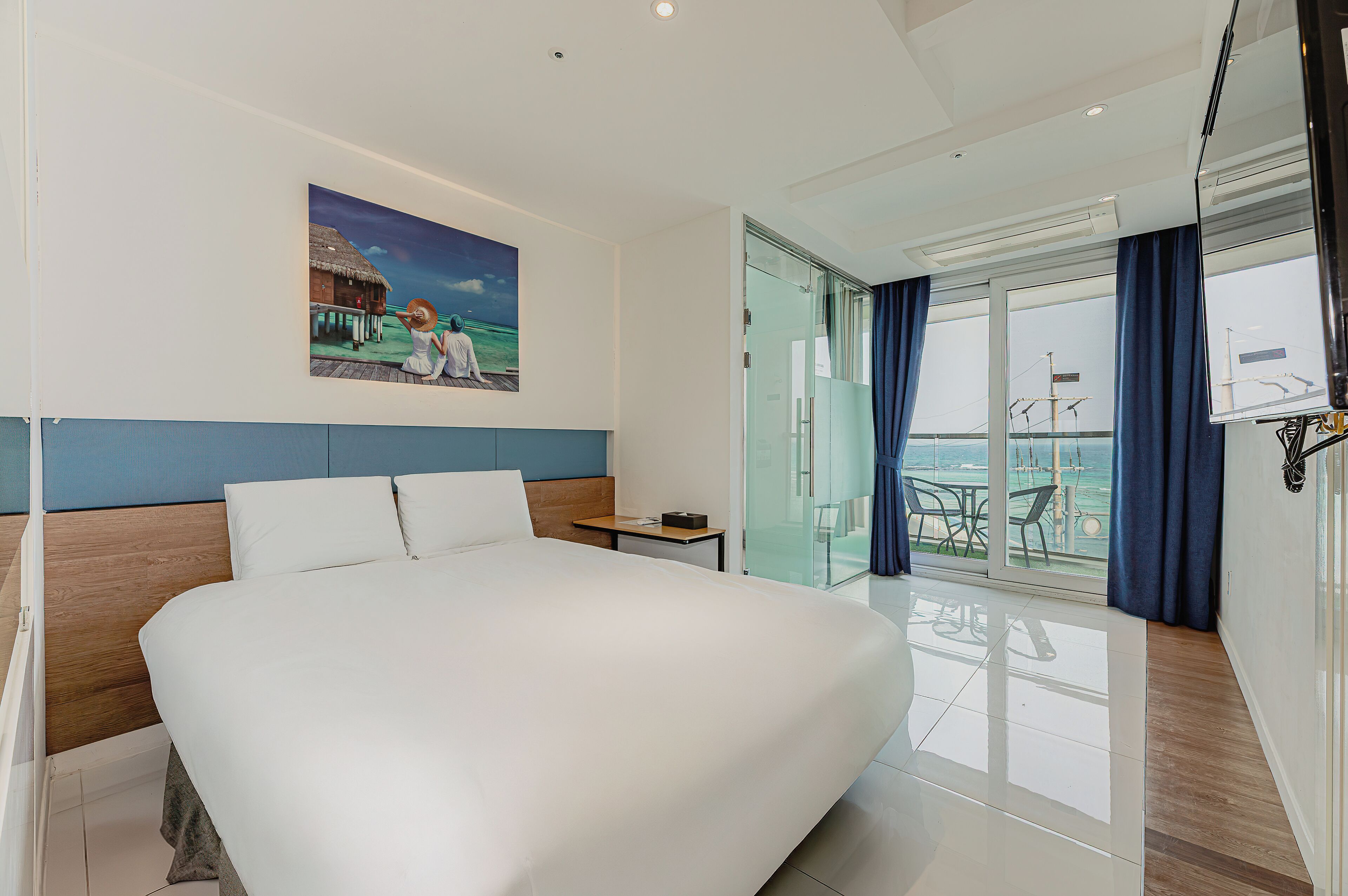 Wifi gratis y ropa de cama 