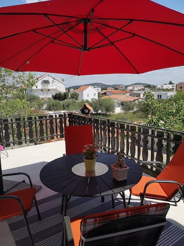 Apartments Snježana Carev