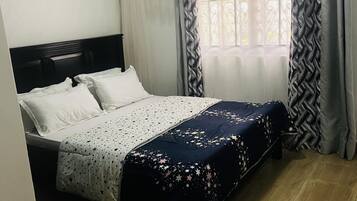 3 間睡房、熨斗/熨衫板、免費 Wi-Fi、床單