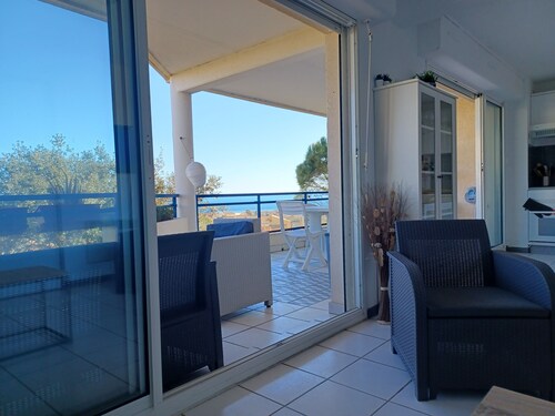 Apartment 6 people, 20 m2 terrace, swimming pool, 5 min from the beach, wifi